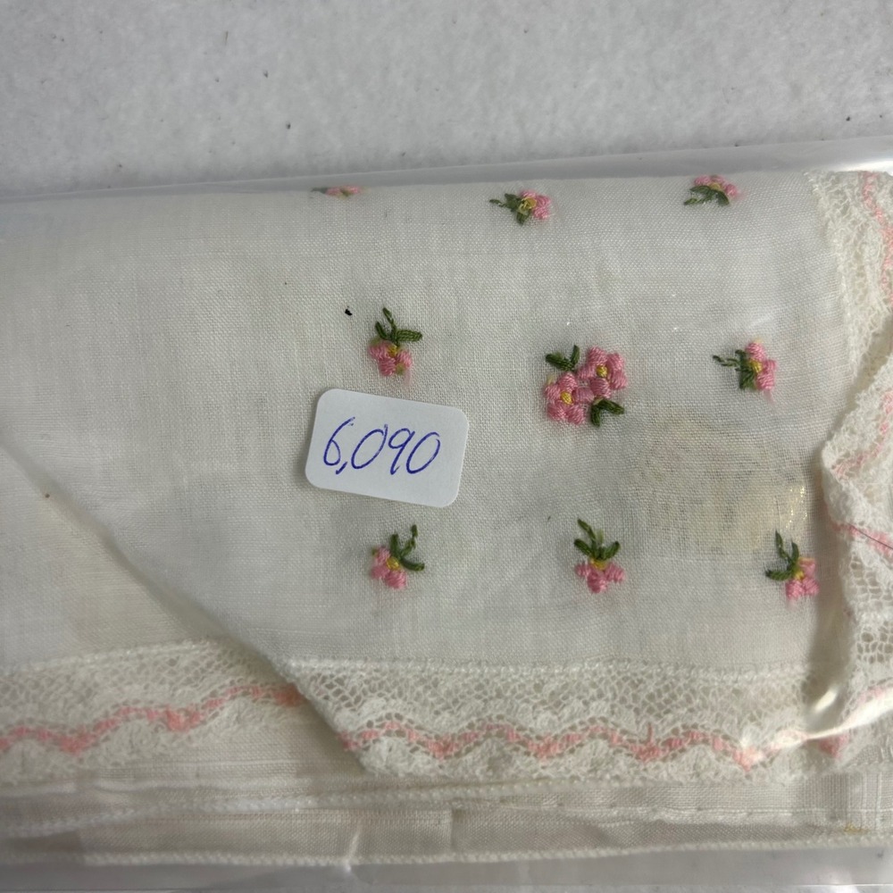 Vintage Cottagecore Swiss Cotton Handkerchiefs Gerbrend Treasure Masters 4pc - Picture 10 of 10